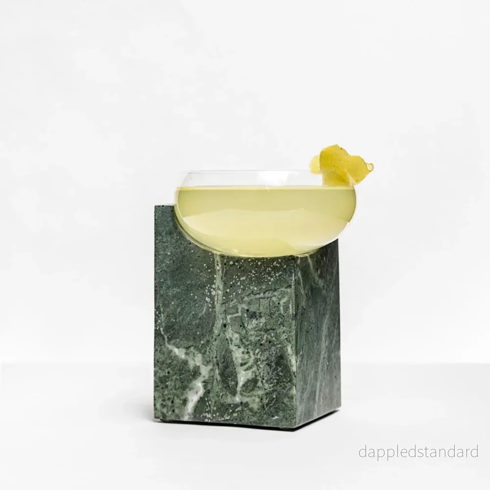 CLIFFHANGER COCKTAILGLAS – GRÖN MARMOR CLIFFHANGER COCKTAILGLAS – GRÖN MARMOR