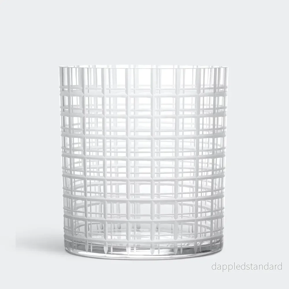 Cut In Number Vase Checkered 200 mm Cut In Number Vase Checkered 200 mm