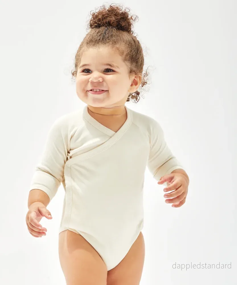Långärmad kimono bodysuit för baby Långärmad kimono bodysuit för baby