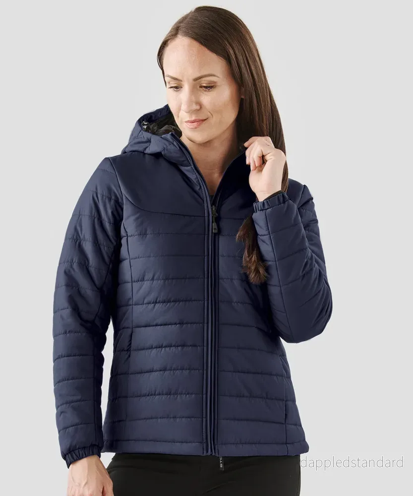 Dam Nautilus quiltad jacka med huva