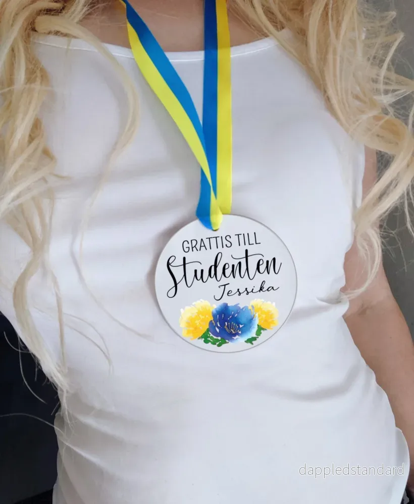 Medalj | Blommor | Text