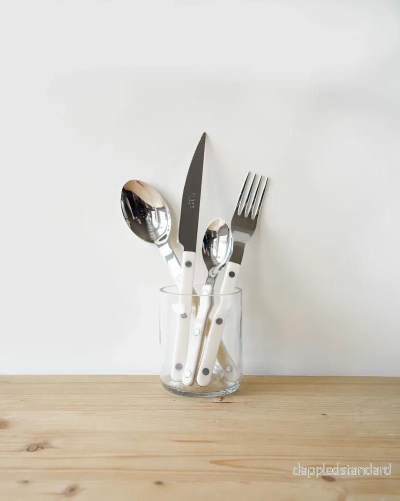 Bestickset från Sabre Paris, Ivory