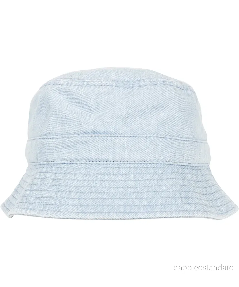 Hatt med bucket i denim