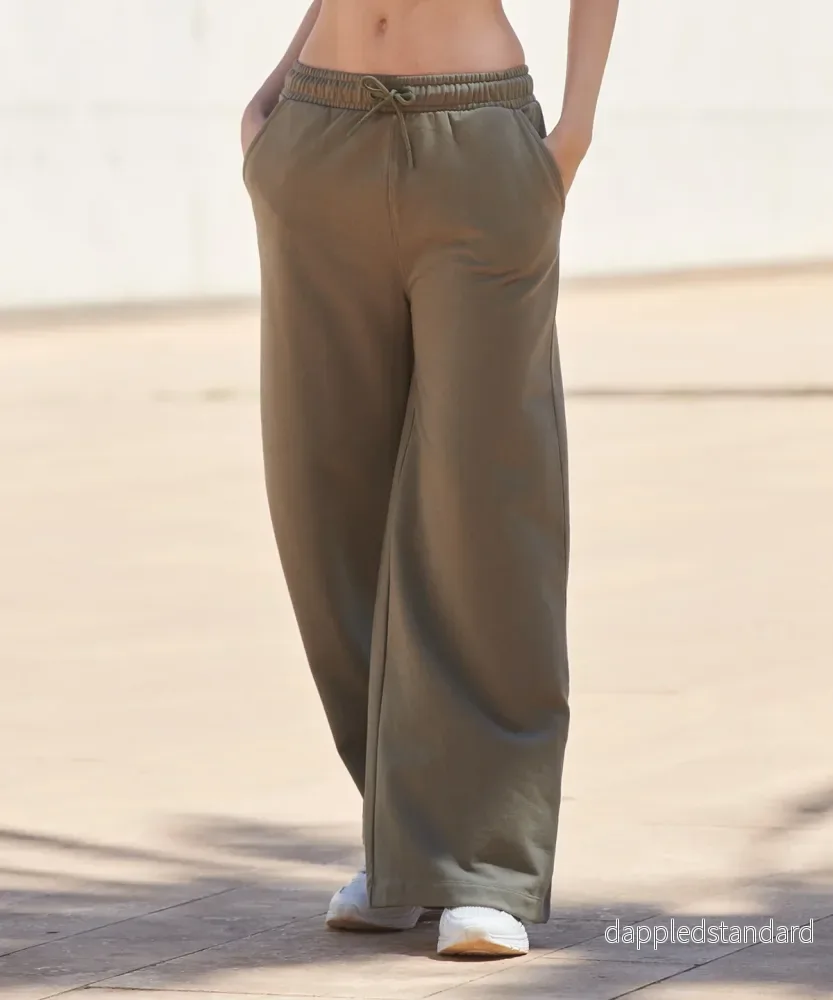 Joggers med vida ben för damer i hållbart mode Joggers med vida ben för damer i hållbart mode
