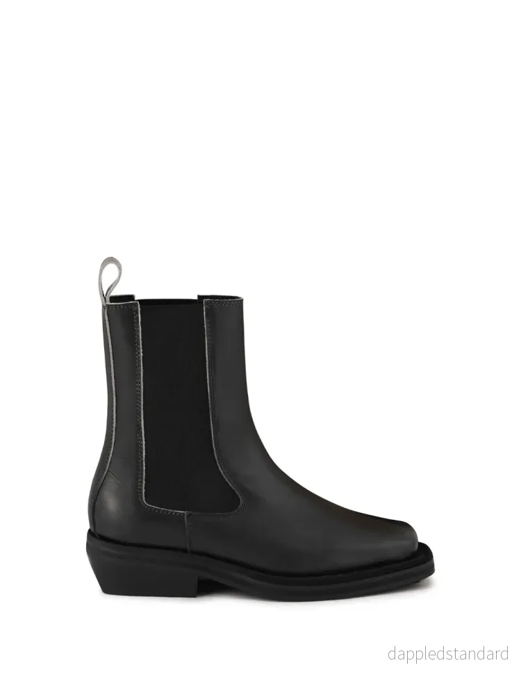 Shoe Biz Anine støvle i sort læder Shoe Biz Anine støvle i sort læder