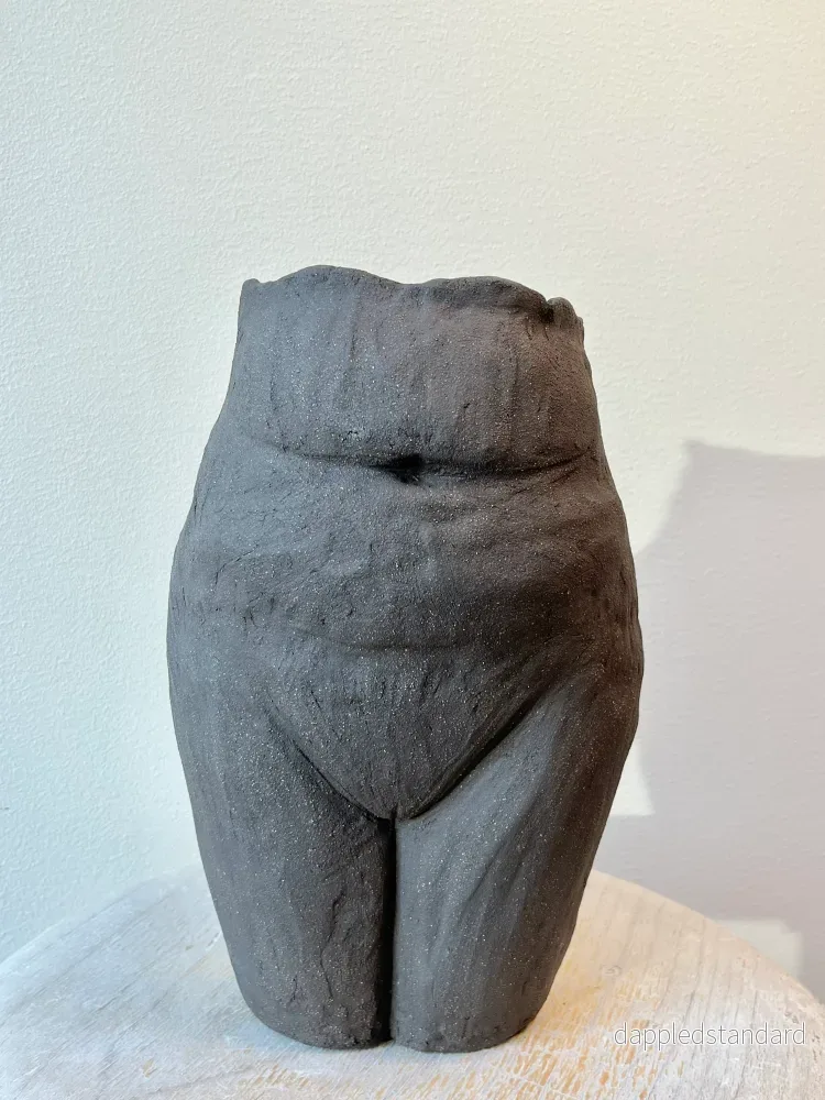 Kroppkruka skulpterad