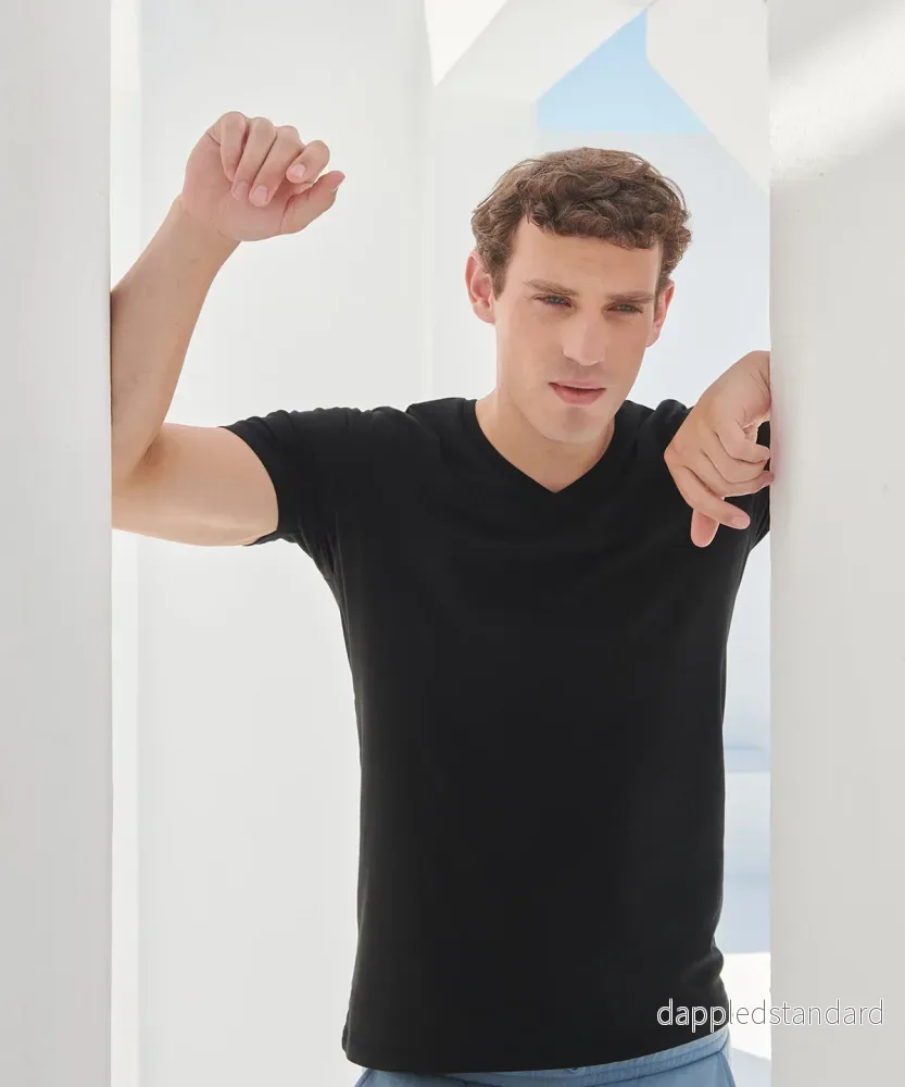 Herr T-shirt med V-hals i stretch