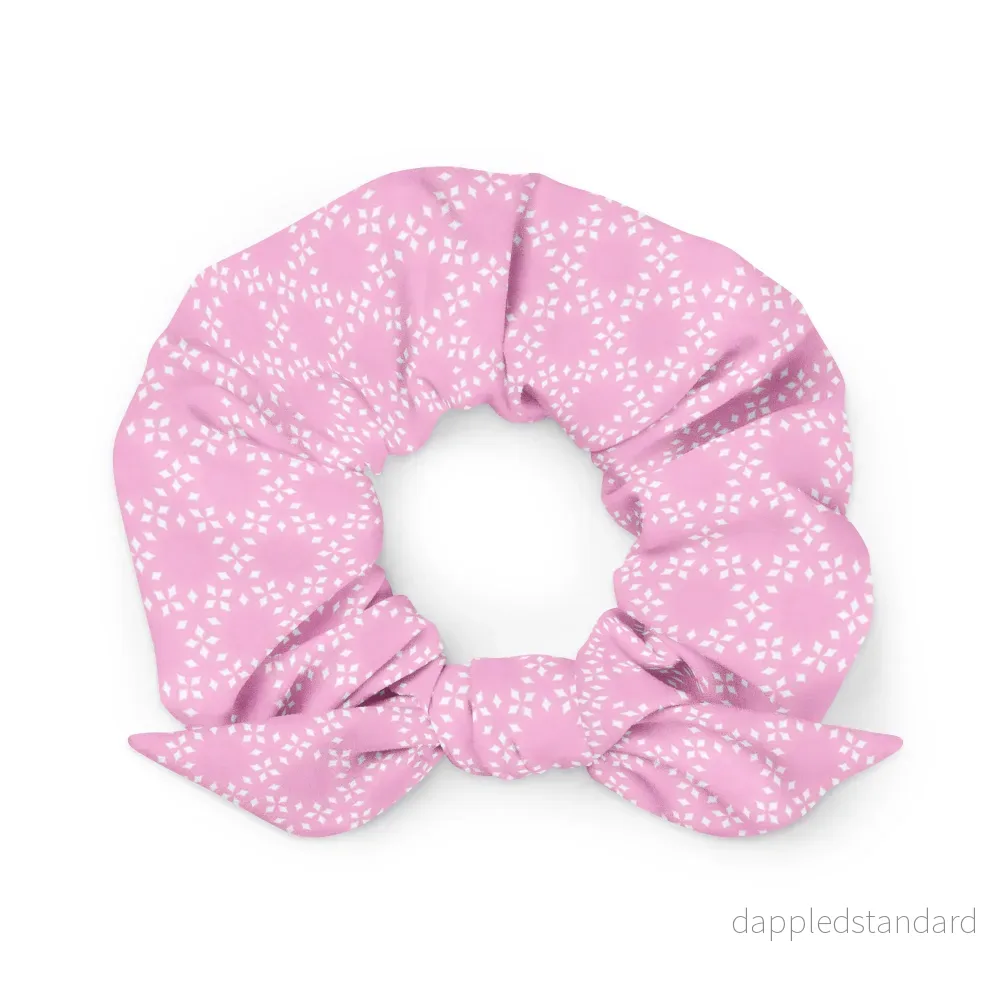 Scrunchie i återvunnet material Plurr Krans rosa