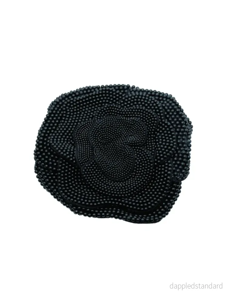 Stor Svart Custommade Rose Brosch Med Pärlor