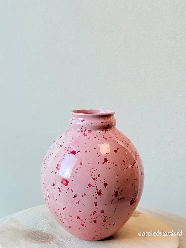 Rosa Vas Röda stänk