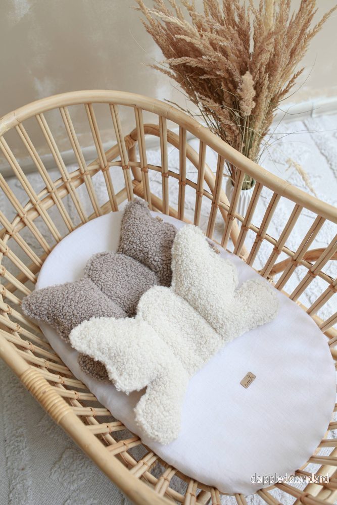 Babyly huvudstöds-kudde för baby – Taupe - Bild 2