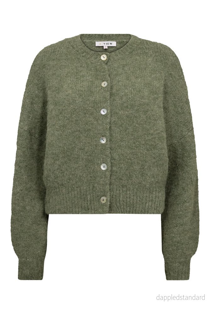 A view stickad cardigan A view stickad cardigan