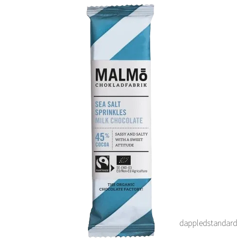 Malmö Chokladfabrik MILK CHOCOLATE & SEA SALT SPRINKLES 45% CHOKLADKAKA Malmö Chokladfabrik MILK CHOCOLATE & SEA SALT SPRINKLES 45% CHOKLADKAKA