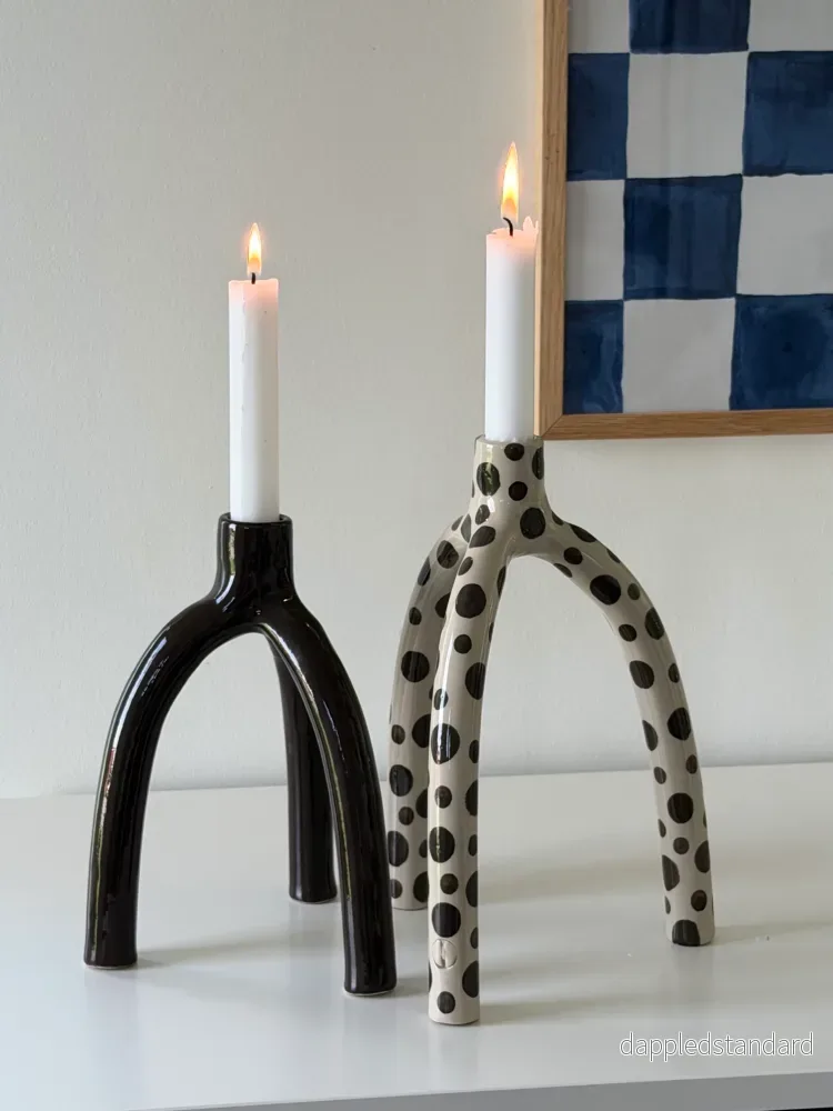 Spe med stora och små prickar brunt - Bild 2